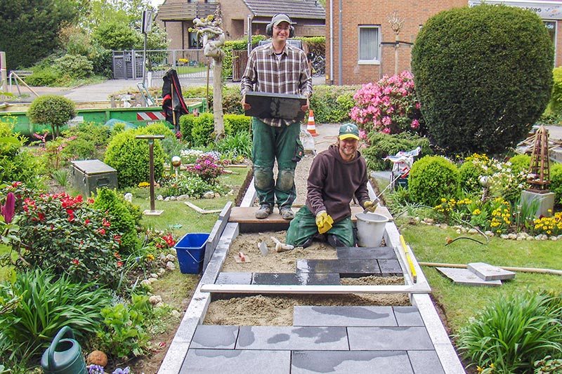 Gartenbau Zanders aus Viersen im Einsatz